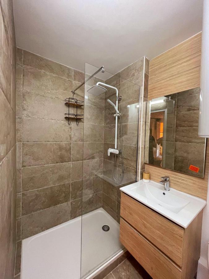 Le Studio Tahiti 4 Pers 600M De La Plage La Faviere Bormes-les-Mimosas Exterior photo